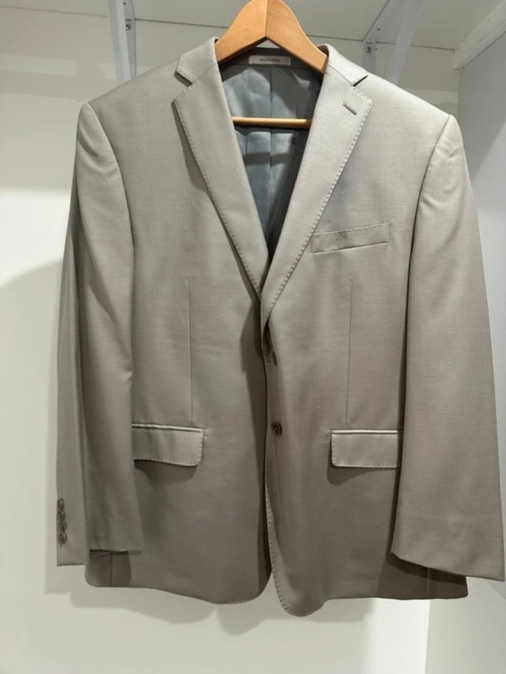 Calvin Klein Men's Light Taupe Grey Beige 2-Button Structured Blazer, Size XL